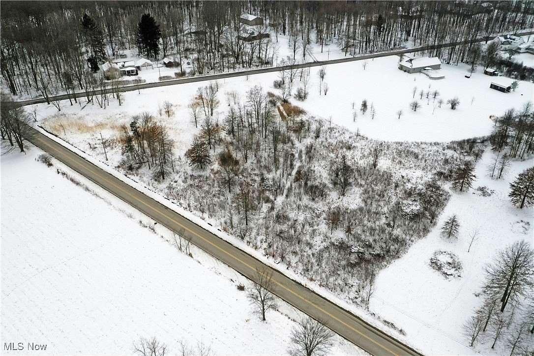 1.902 Acres of Residential Land for Sale in Warren, Ohio