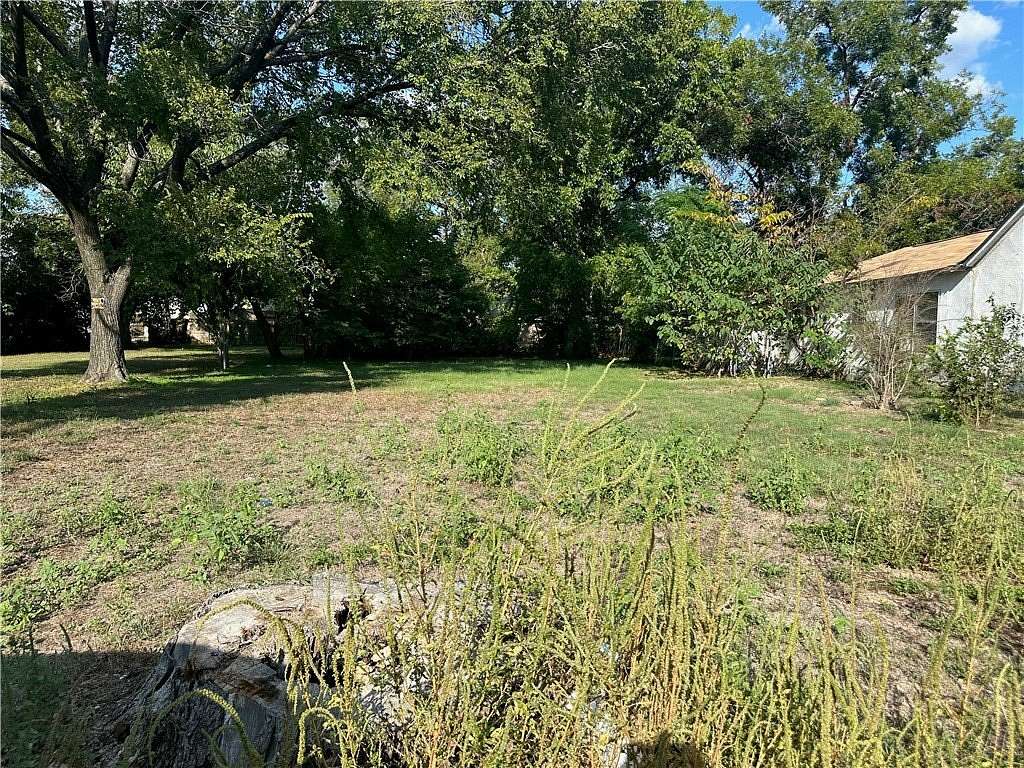 0.144 Acres of Residential Land for Sale in Waco, Texas