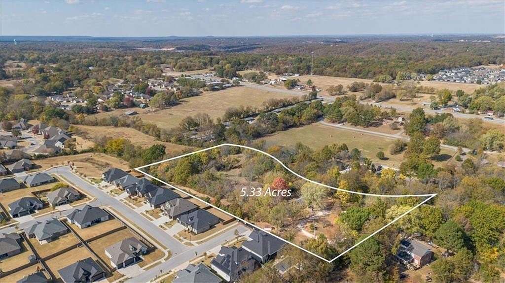 5.33 Acres of Land for Sale in Fayetteville, Arkansas