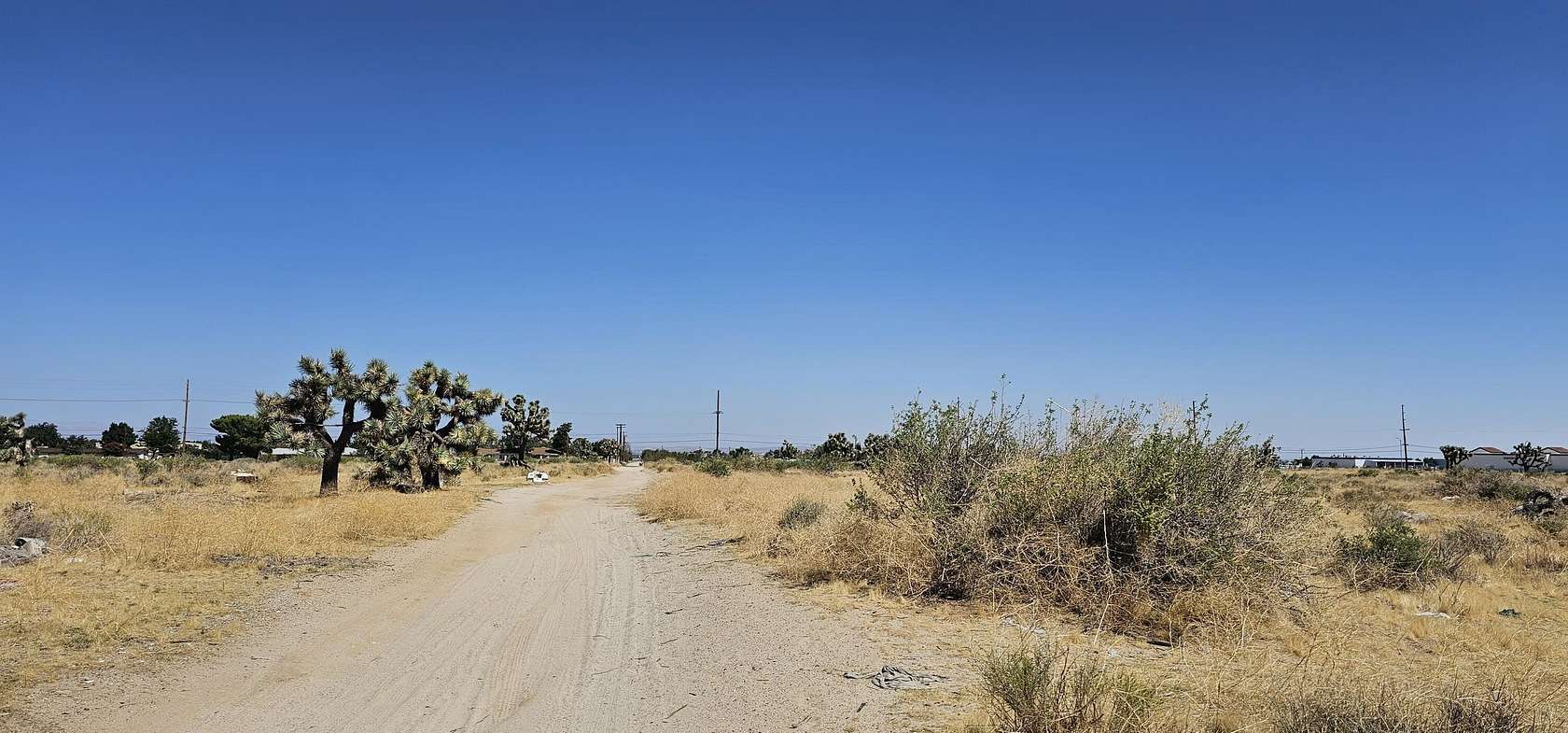 5 Acres of Commercial Land for Sale in Palmdale, California