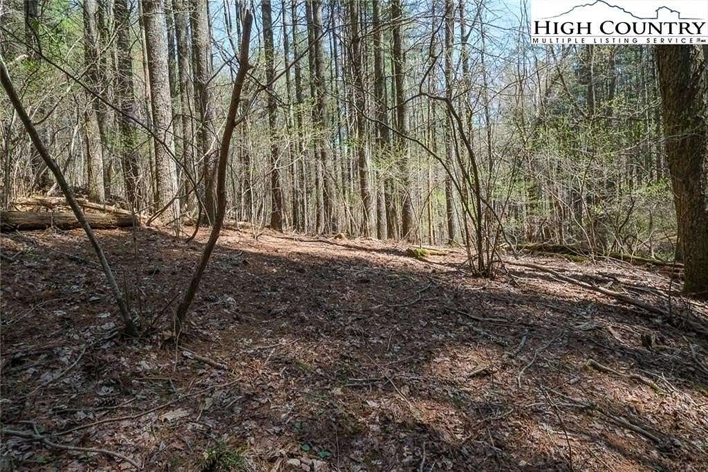 1.54 Acres of Land for Sale in Jefferson, North Carolina