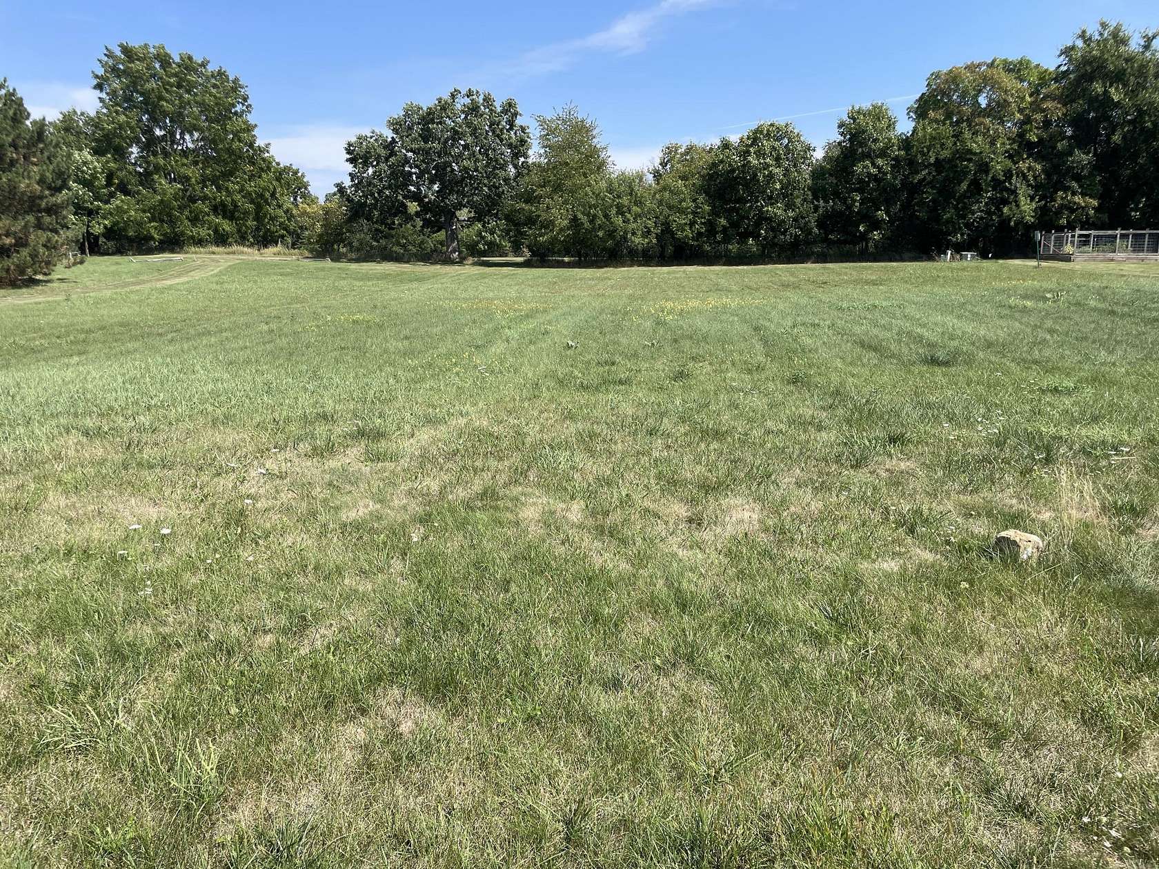 0.69 Acres of Residential Land for Sale in Pewaukee, Wisconsin