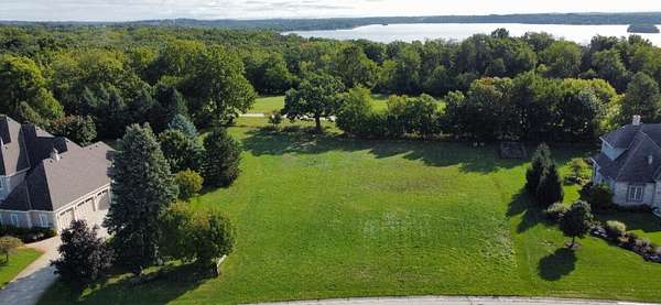 0.69 Acres of Residential Land for Sale in Pewaukee, Wisconsin