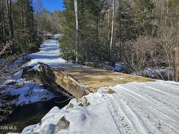 5 Acres of Residential Land for Sale in Greeneville, Tennessee
