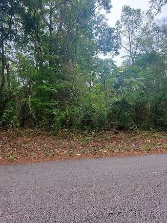 11.5 Acres of Commercial Land for Sale in Nacogdoches, Texas