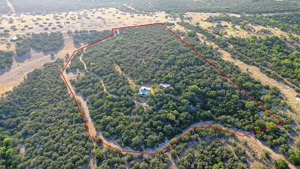21.5 Acres of Improved Recreational Land for Sale in Hunt, Texas