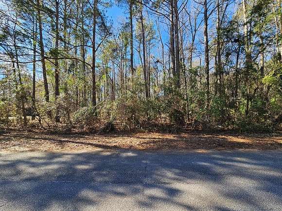 1.09 Acres of Residential Land for Sale in Dalzell, South Carolina