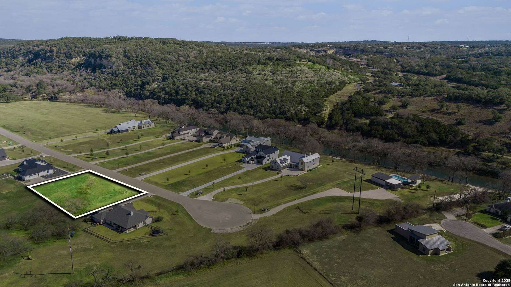 1 Acre of Residential Land for Sale in New Braunfels, Texas