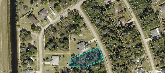 0.428 Acres of Residential Land for Sale in Lehigh Acres, Florida