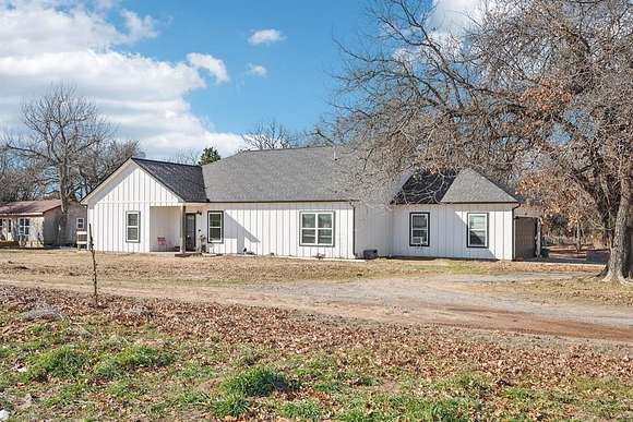 3 Acres of Residential Land with Home for Sale in Crescent, Oklahoma