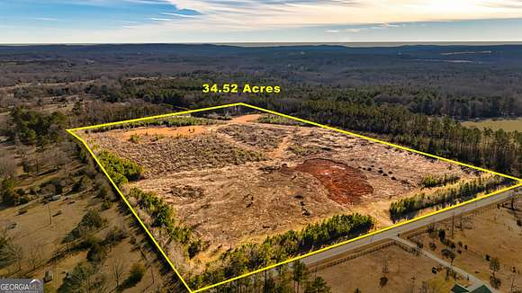 17 Acres of Land for Sale in Molena, Georgia