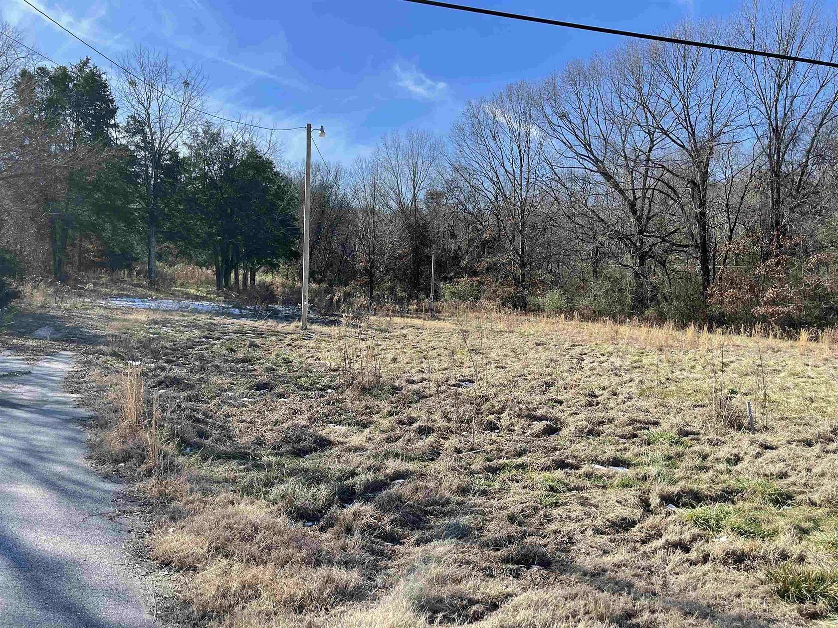 1 Acre of Residential Land for Sale in Tuscumbia, Alabama