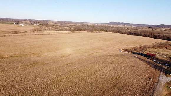 176.71 Acres of Agricultural Land for Auction in Gravel Switch, Kentucky