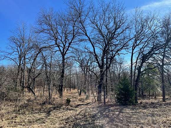 6.014 Acres of Residential Land for Sale in LaRue, Texas