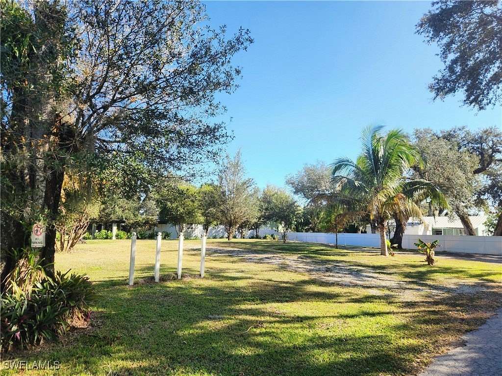 0.26 Acres of Commercial Land for Sale in LaBelle, Florida