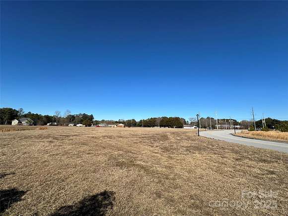 3.95 Acres of Land for Sale in Hartsville, South Carolina