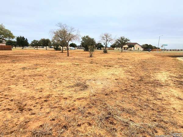 0.75 Acres of Residential Land for Sale in Lytle, Texas