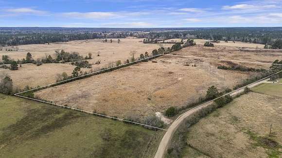 17.1 Acres of Land for Sale in Apple Springs, Texas