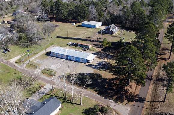 5.3 Acres of Improved Mixed-Use Land for Sale in Overton, Texas