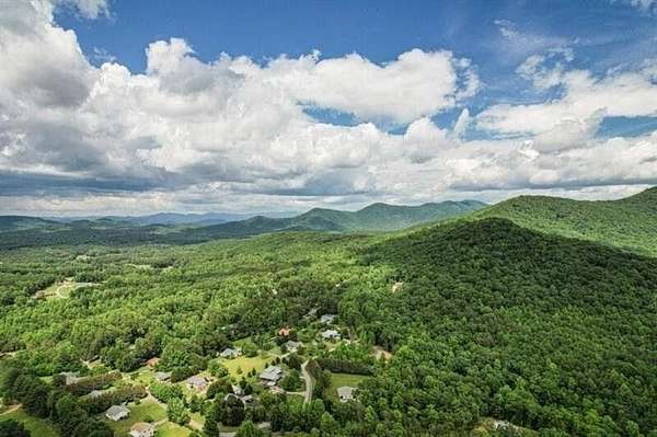 1.1 Acres of Residential Land for Sale in Blairsville, Georgia