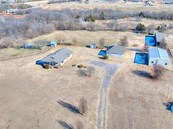 3.86 Acres of Residential Land with Home for Sale in Newcastle, Oklahoma