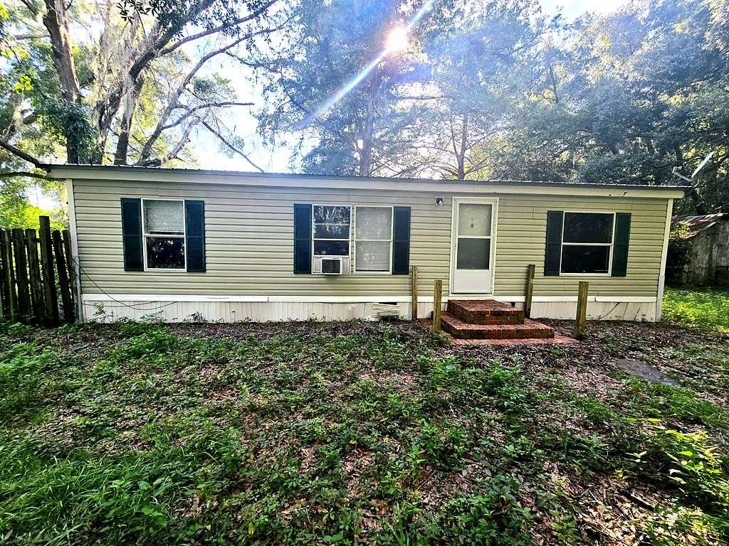 8.74 Acres of Residential Land with Home for Sale in Trenton, Florida