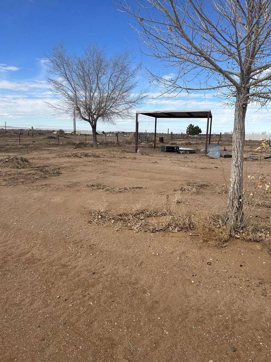 1.23 Acres of Residential Land for Sale in Los Lunas, New Mexico