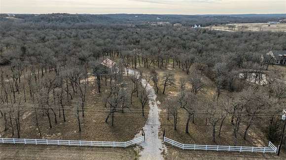 5.01 Acres of Residential Land for Sale in Sunset, Texas