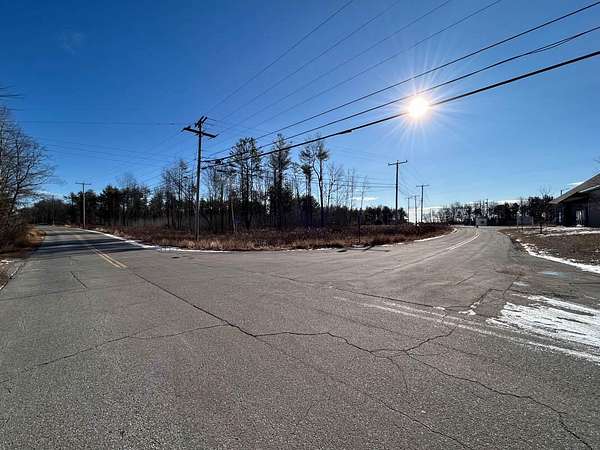 2.73 Acres of Commercial Land for Sale in Brunswick, Maine