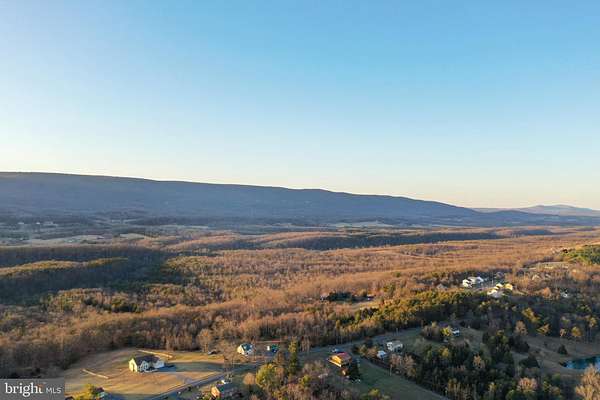 141 Acres of Recreational Land for Sale in Winchester, Virginia
