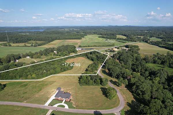 17 Acres of Land for Sale in Birchwood, Tennessee