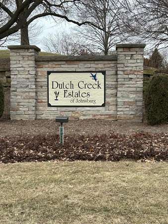 0.78 Acres of Residential Land for Sale in Johnsburg, Illinois