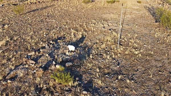 2 Acres of Residential Land for Sale in Golden Valley, Arizona