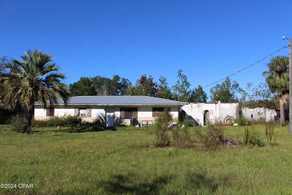 40 Acres of Agricultural Land with Home for Sale in Fountain, Florida