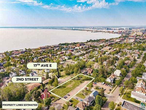 1 Acre of Residential Land for Sale in Duluth, Minnesota