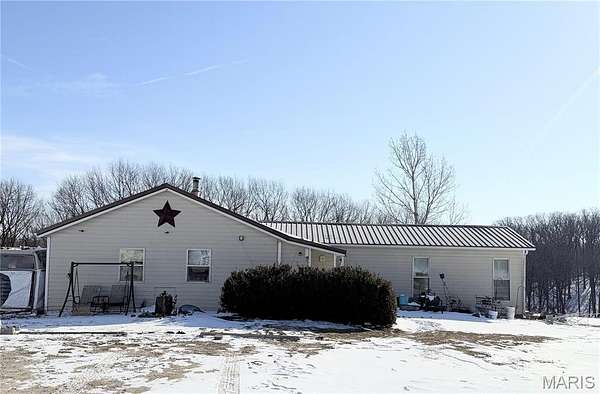 9 Acres of Residential Land with Home for Sale in Prairie Township, Missouri