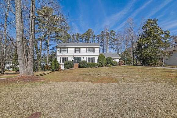 1 Acre of Residential Land with Home for Sale in Roswell, Georgia