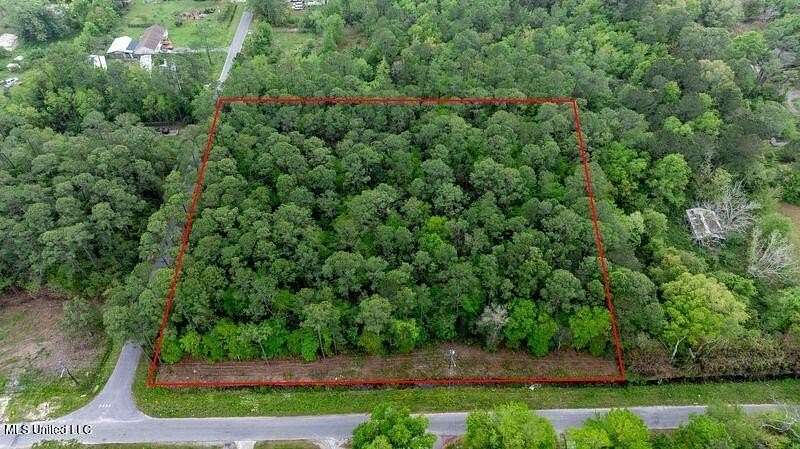 5 Acres of Residential Land for Sale in Gulfport, Mississippi