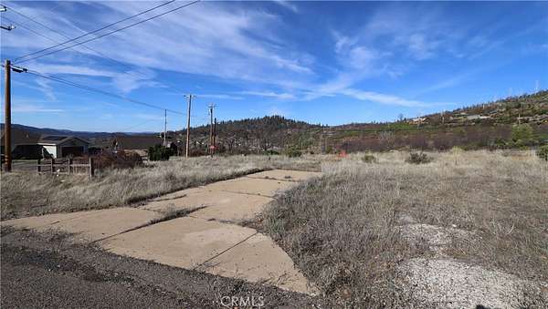 0.34 Acres of Residential Land for Sale in Cobb, California