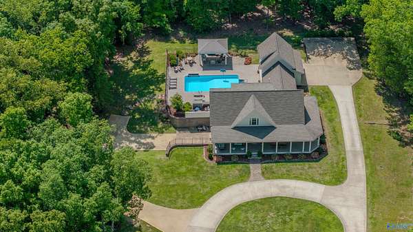 7.48 Acres of Residential Land with Home for Sale in Lexington, Alabama