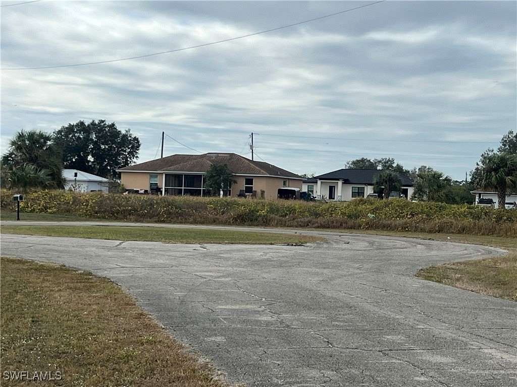 0.39 Acres of Residential Land for Sale in LaBelle, Florida