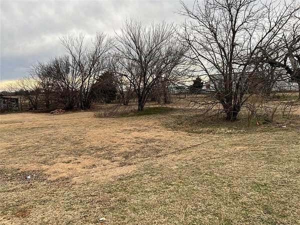 0.8 Acres of Residential Land for Sale in Moore, Oklahoma