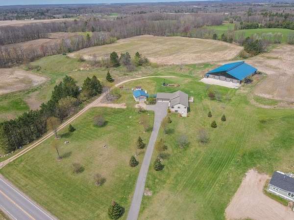 28 Acres of Agricultural & Residential Land for Sale in Eland, Wisconsin