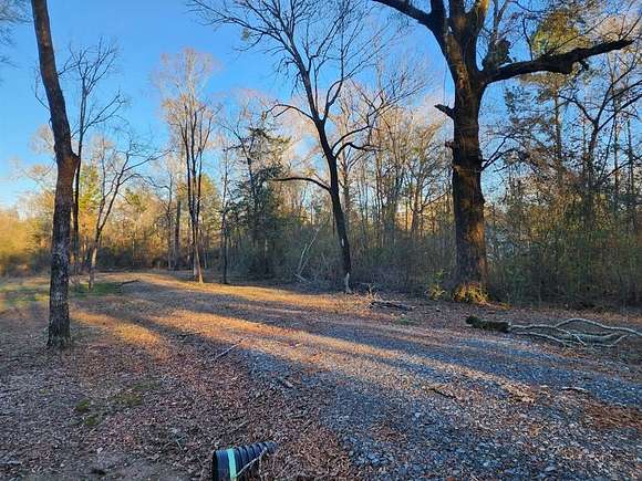 2.78 Acres of Residential Land for Sale in Mooringsport, Louisiana