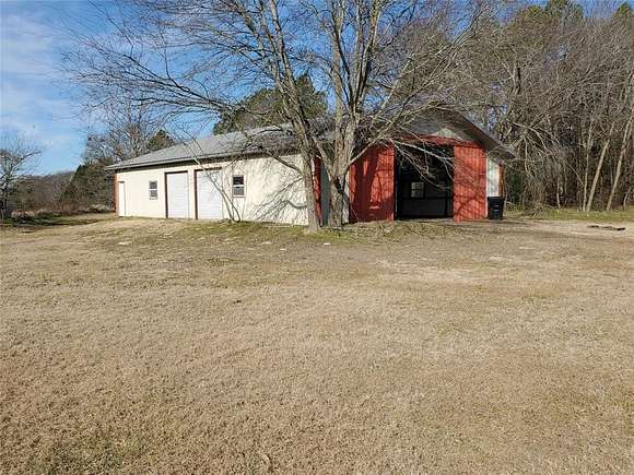 2.8 Acres of Residential Land with Home for Sale in Emory, Texas