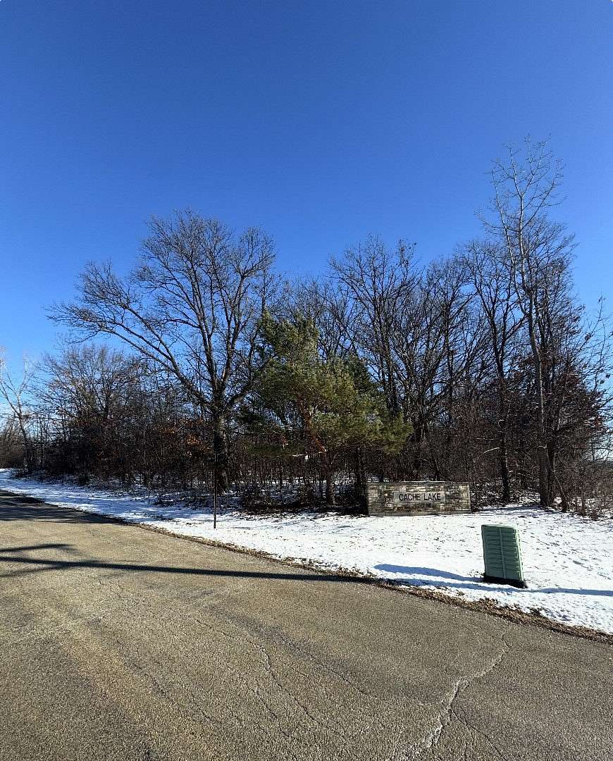 1.6 Acres of Residential Land for Sale in Lemont, Illinois