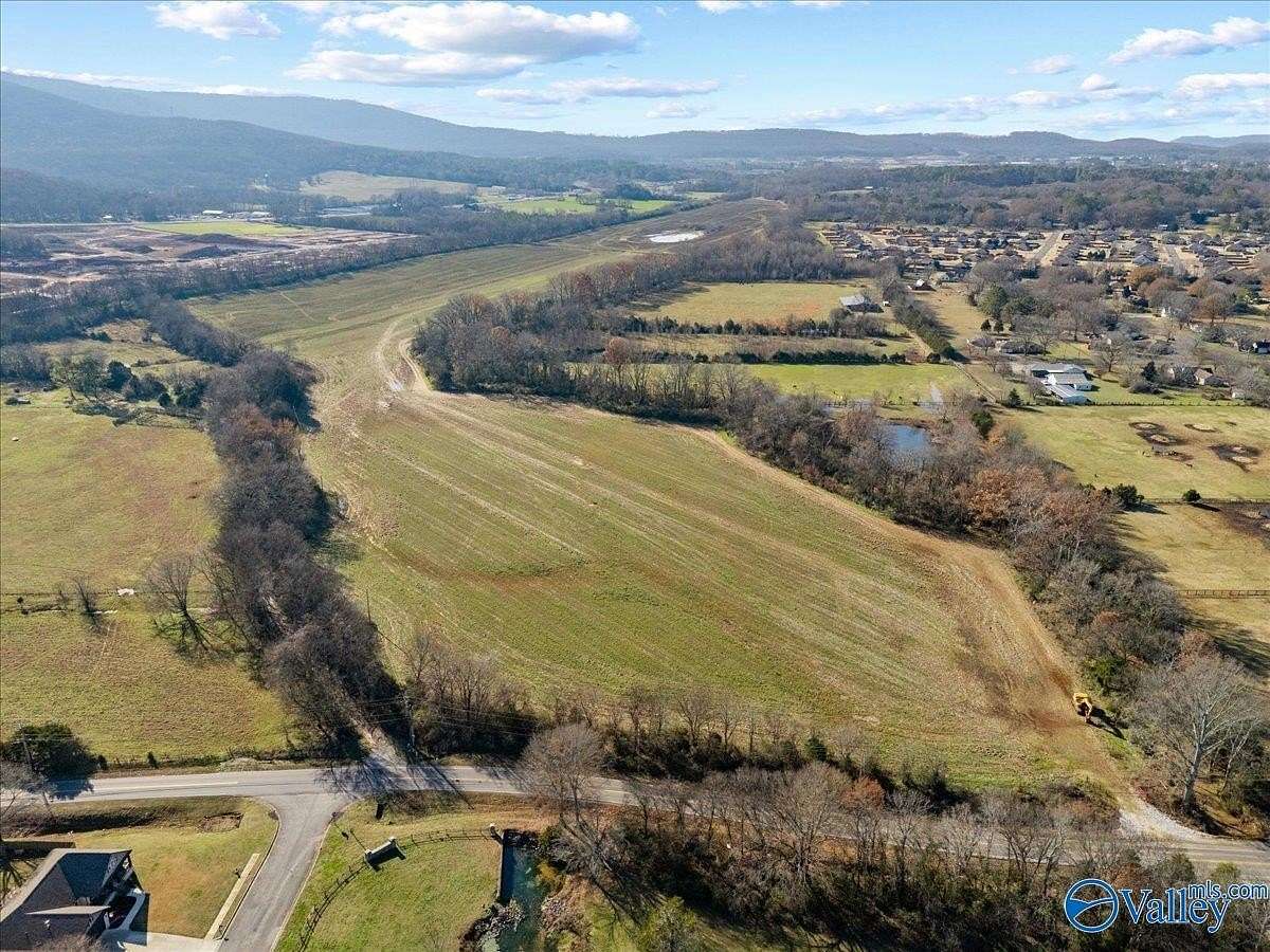 86 Acres of Land for Sale in Huntsville, Alabama