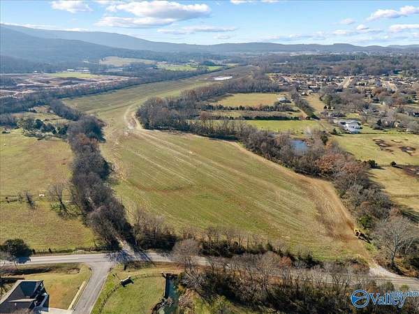 86 Acres of Land for Sale in Huntsville, Alabama