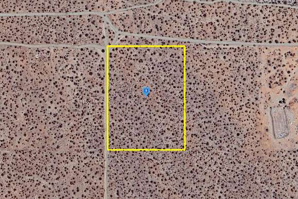 7.5 Acres of Residential Land for Sale in Pearblossom, California