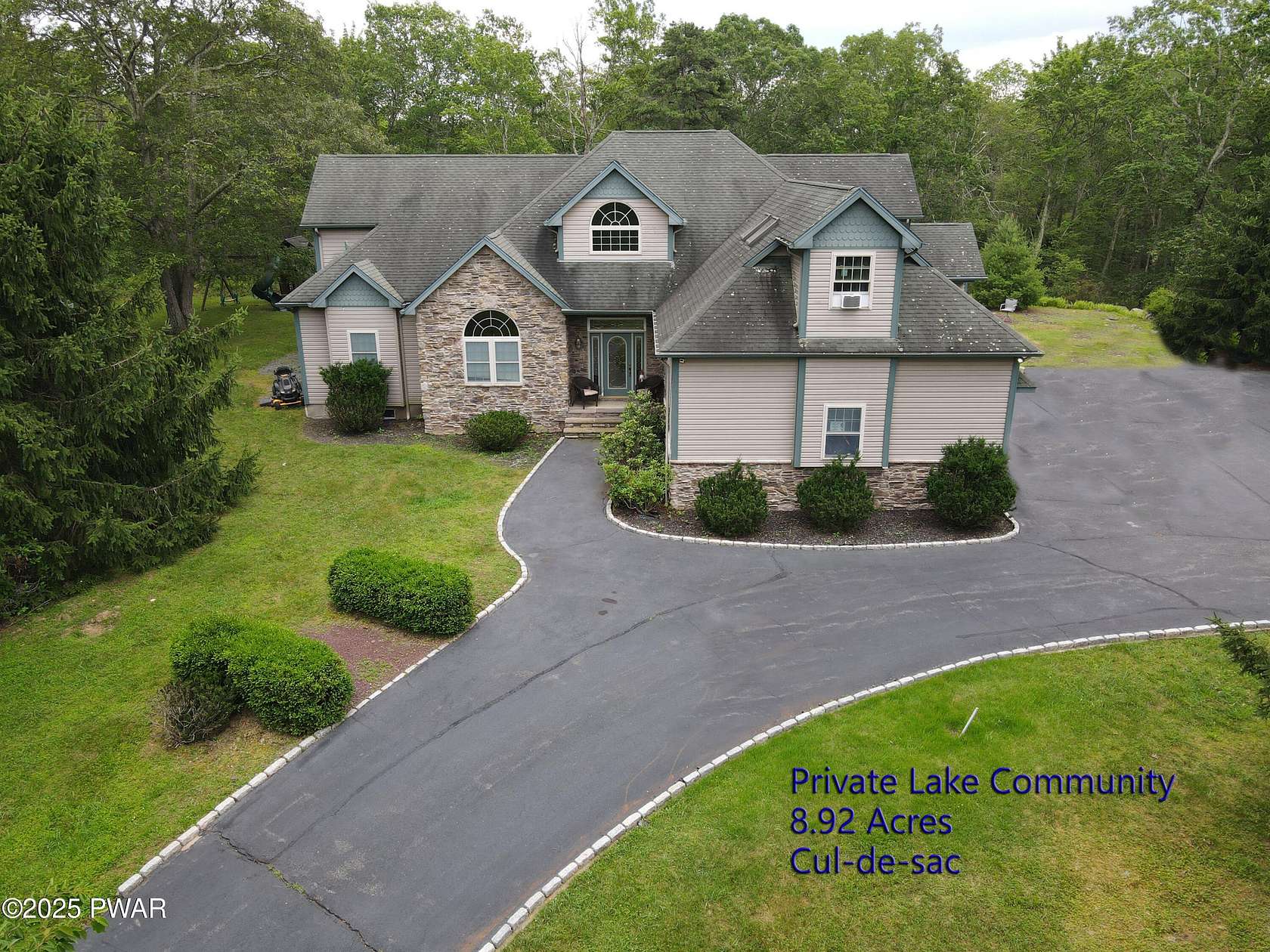 9 Acres of Residential Land with Home for Sale in Shohola, Pennsylvania